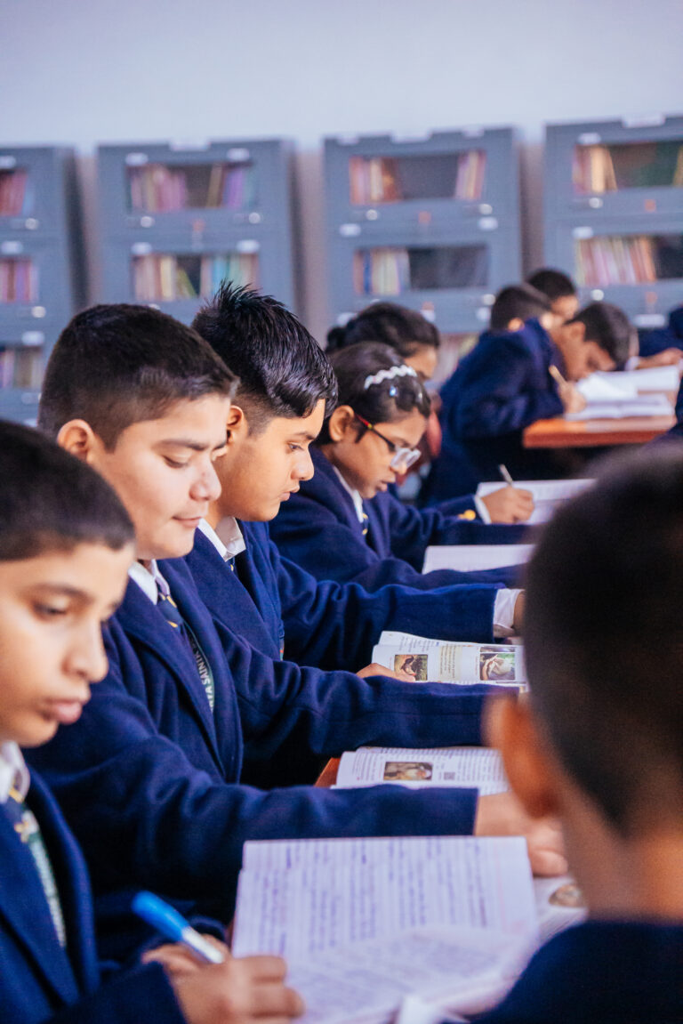 Surya Sainik School library room